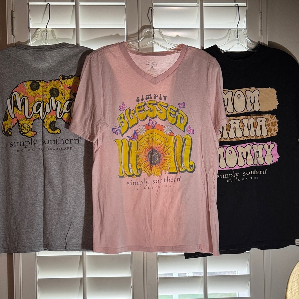 Simply Southern Women's Tees - Gray, Pink, Black with Mom Designs